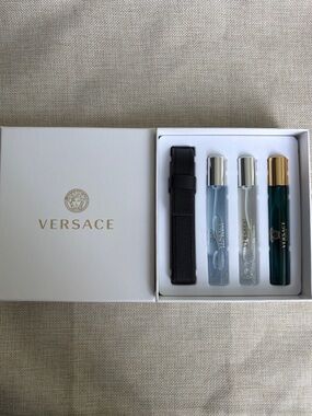 BNIB Versace set of 3 sampler/travel set